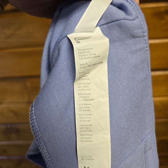 Fabletics 24/7 Kick Flare Pant Side Zip Closure Ponte Color Wedgewood Size M - Picture 9 of 9